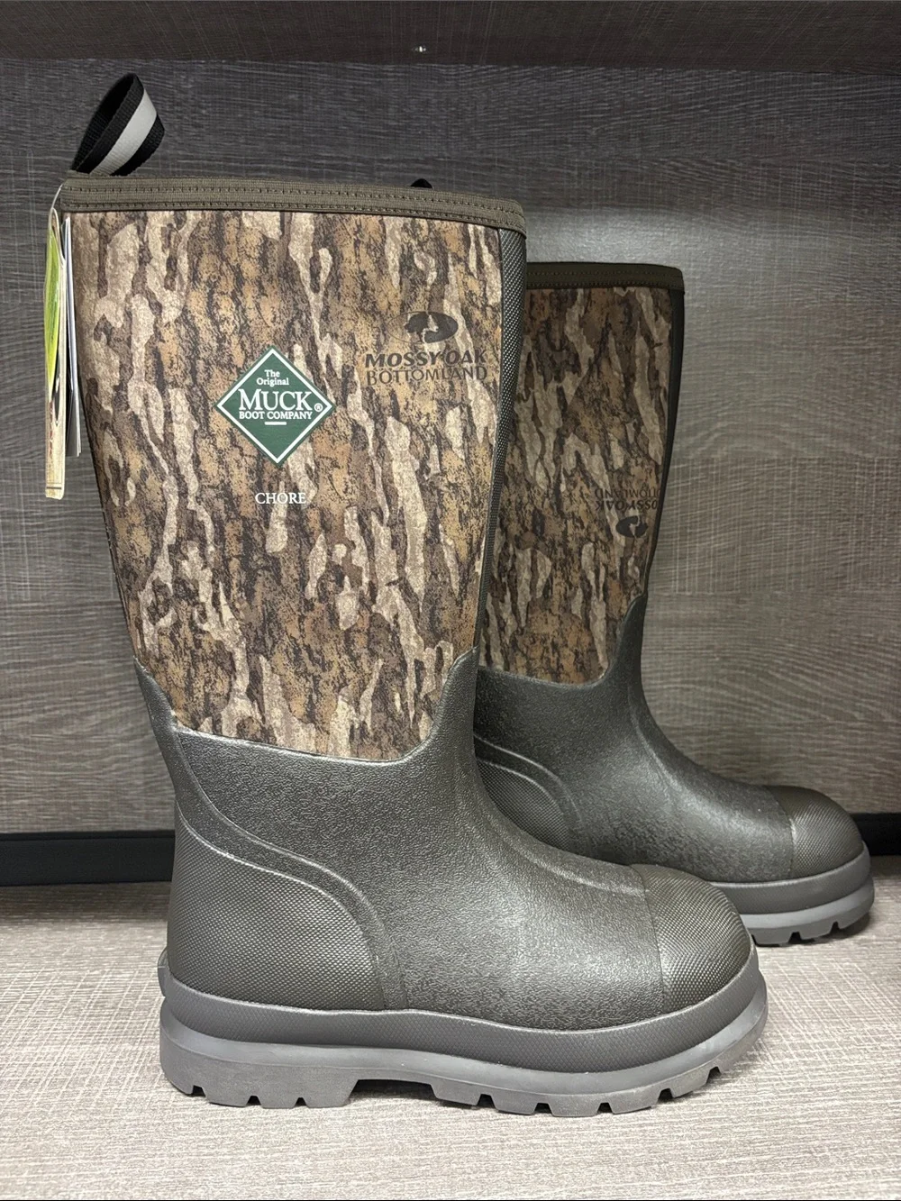 Men's Muck Chore Classic Tall Boot (Brown/Mossy Oak) - Size 7
